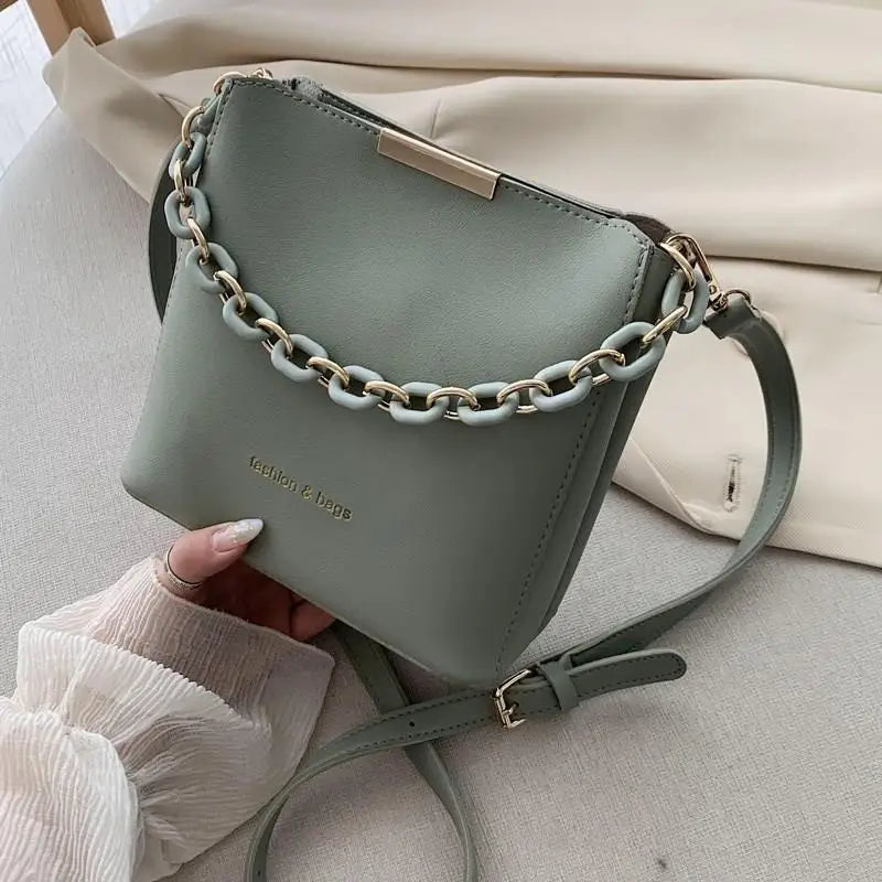 Internet Celebrity Texture Popular Handbag for Women 2023 New Trendy and Fashionable Versatile Instagram Shoulder Crossbody Bag