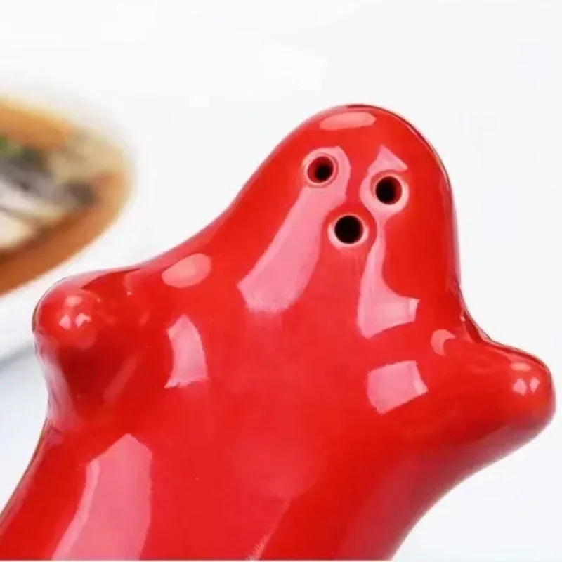 Ceramic Ghost Funny Mini Pepper Salt Pot Seasoning Pot Creative Hug Little Couple Home Artcraft Bottle Jar Wedding Gift Ornament