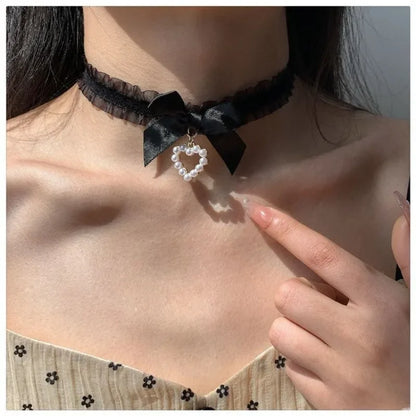 Cute Sweet Lolita White Lace Bowknot Heart Pearl Choker Necklace for Women Girls Sexy Chain of Clavicle Jewelry Accessories Gift