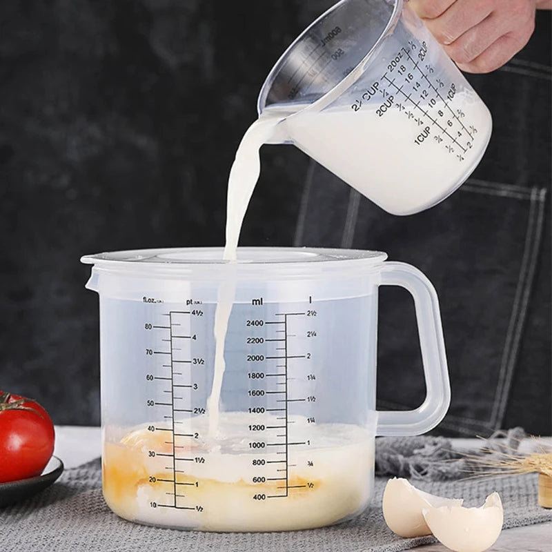 Large Capacity Baking Measuring Cup 2.5L Scale Kitchen Tool Mixing Bowl with Lid Transparent Plastic Mixing Cup for Home Tools