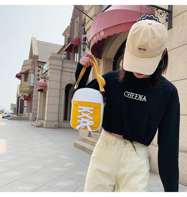 Women Shoulder Bag Luxury Designer Handbag 2023 Fashion Canvas Crossbody Bag Personality Shoes Shape Messenger Bag Funny Handbag