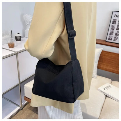 Large-capacity Shoulder Bag 2023 New Women's Fashion Simple Commuter Messenger Tote Bag