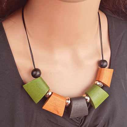 Women Vintage Ethnic Statement Bib Necklace Geometric Ladder Wood Beads Necklaces Pendants New Fashion Collar Neck Jewelry