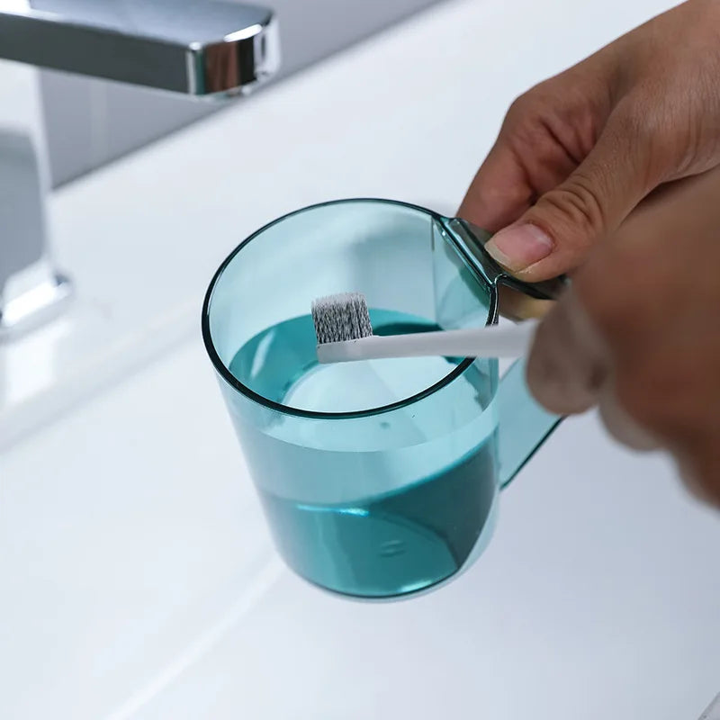 Mouthwash cup with toothbrush holder Creative inverted drain couple students drink water brushing cup