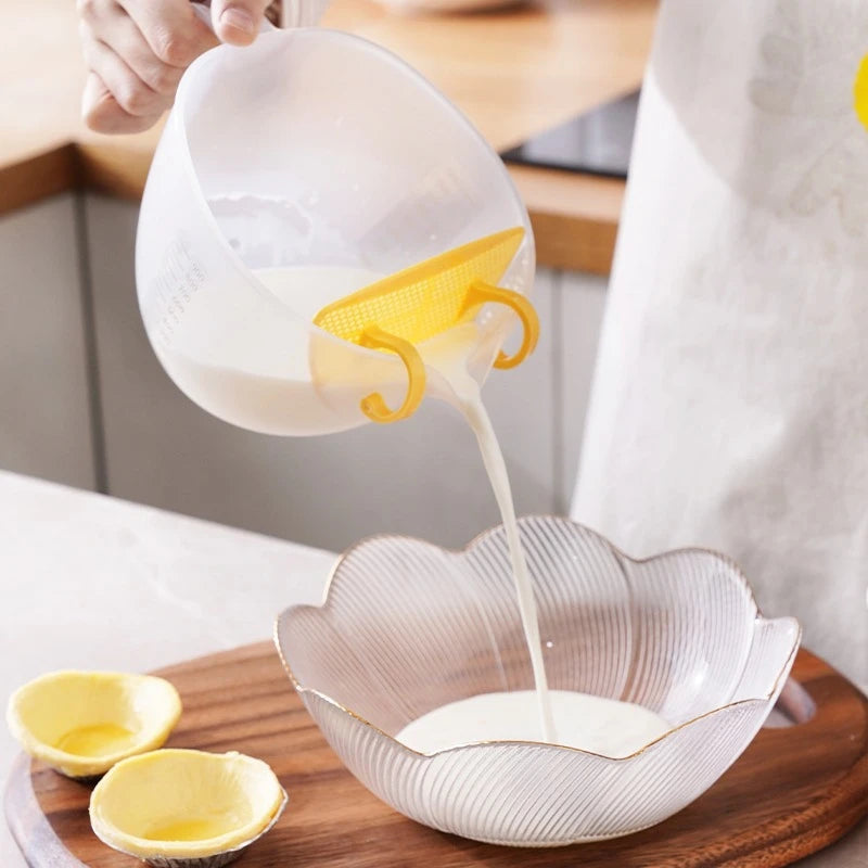 1000ml Transparent Filter Measuring Cup with Scale Line for Beating Eggs Pastry Making Kitchen Strainers with Large Capacity