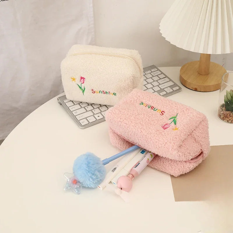 Cute Cosmetic Storage Bag Embroidered Flowers Cosmetic Bag Pencil Case Soft plush Makeup Bag for Lipstick Jewelry Pouch