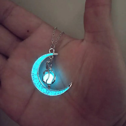 Night Fluorescence Novel Luminous Glowing Hollow Cage Moon Star Planet Pendant Glow In The Dark Necklace for Halloween Gift